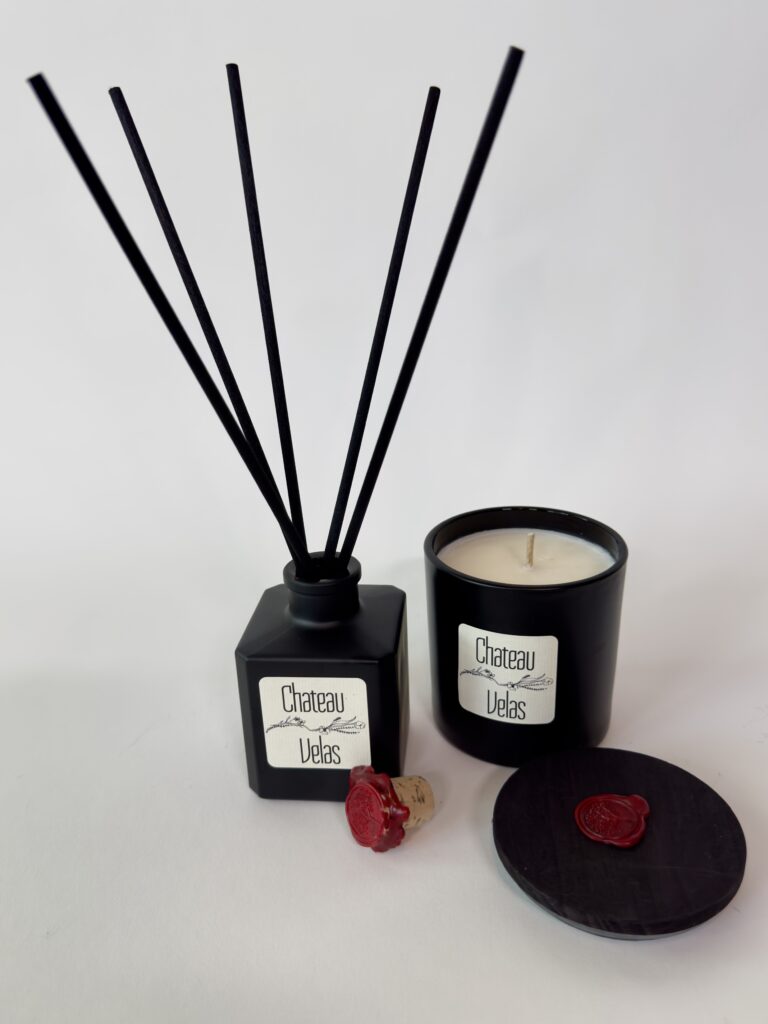 chateau velas candles
